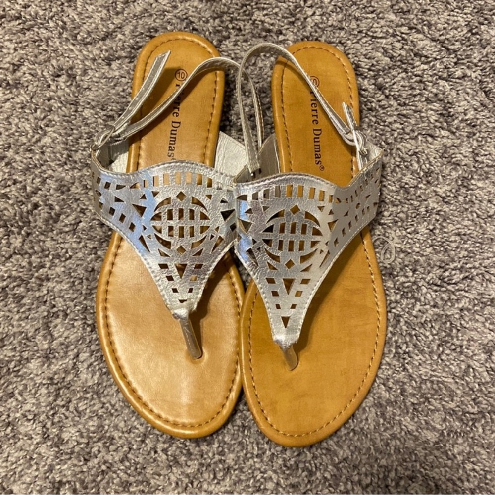 Pierre Dumas sandals